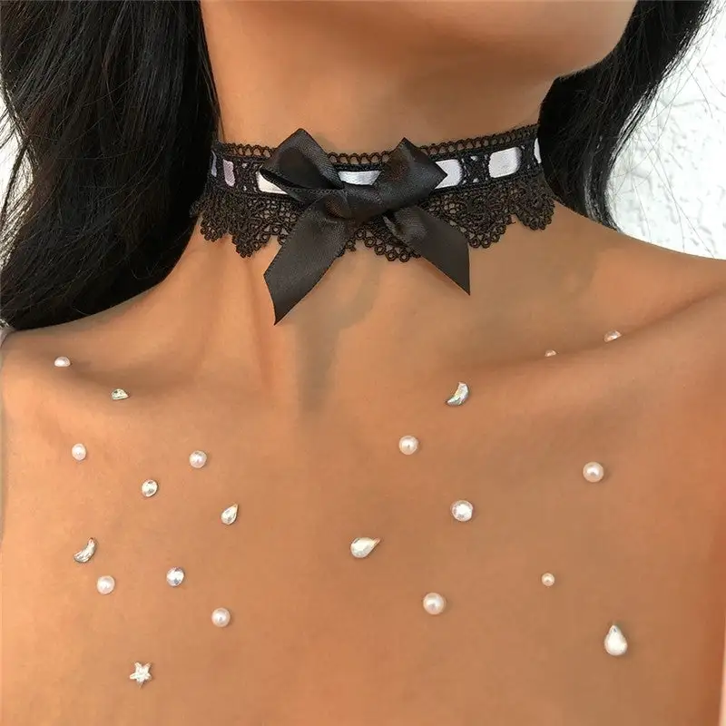 Lace Bow Necklace