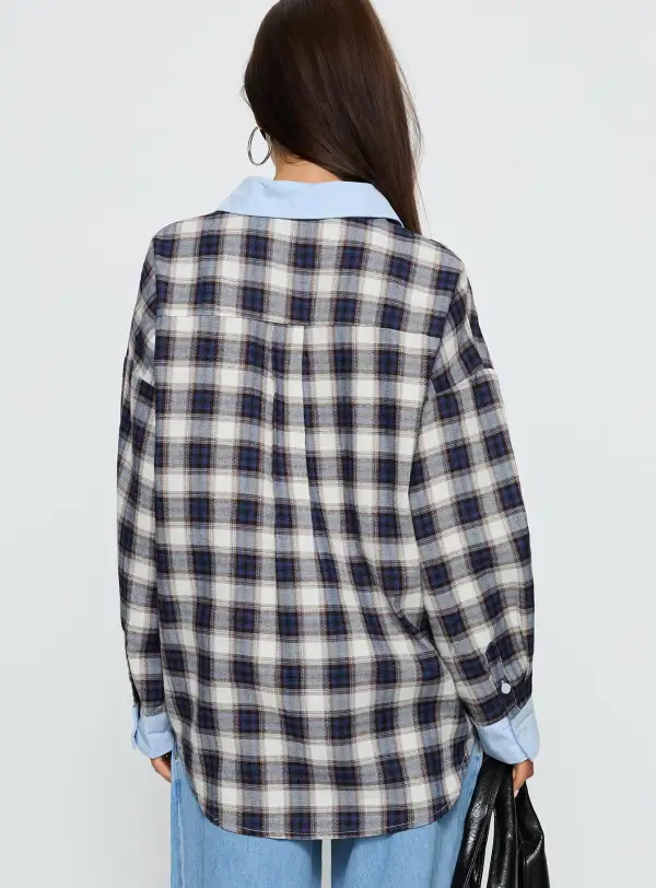 Comfort Fit Button Up Collared Shirt
