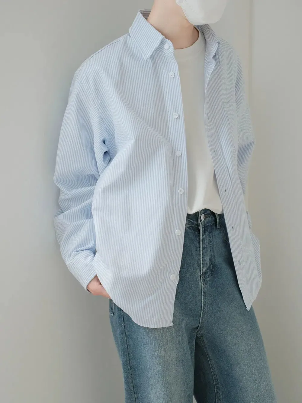 Thin Striped Clean Fit Shirt