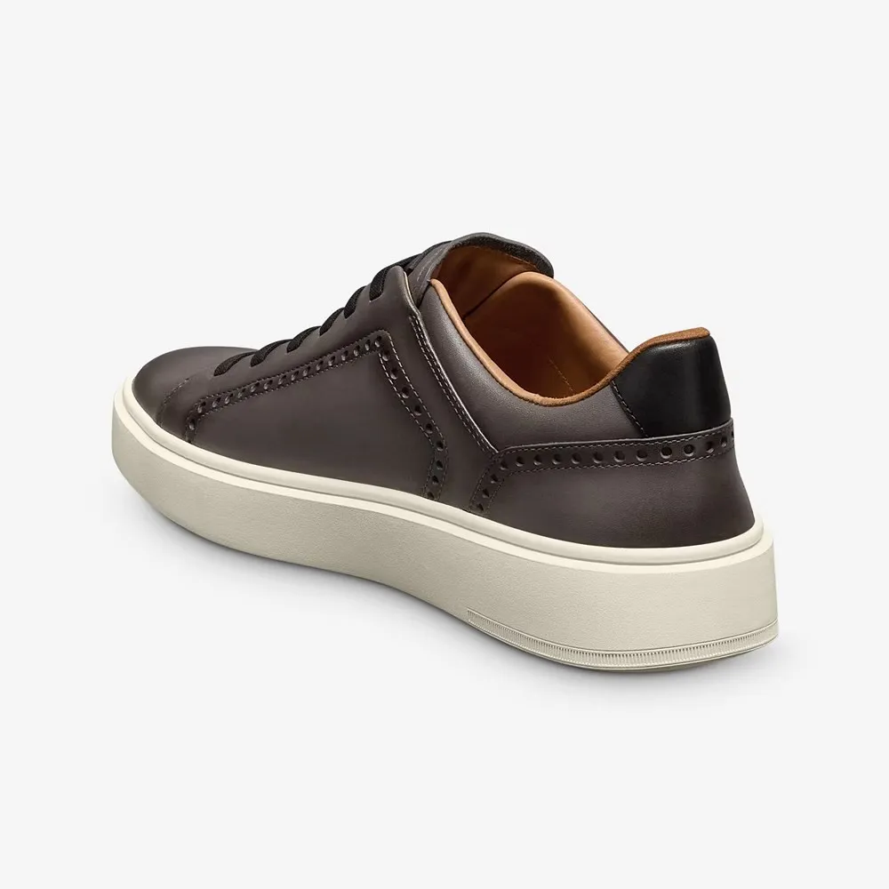 Casual Style Slip-on Stretch-lace Sneaker