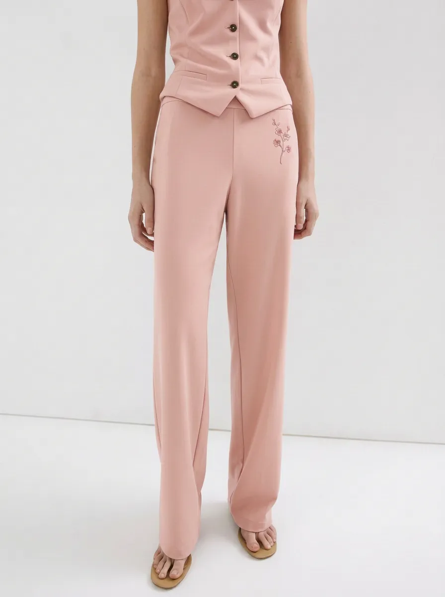 Women's Minimalist Floral Embroidery Beige Mid-Rise Straight Pants