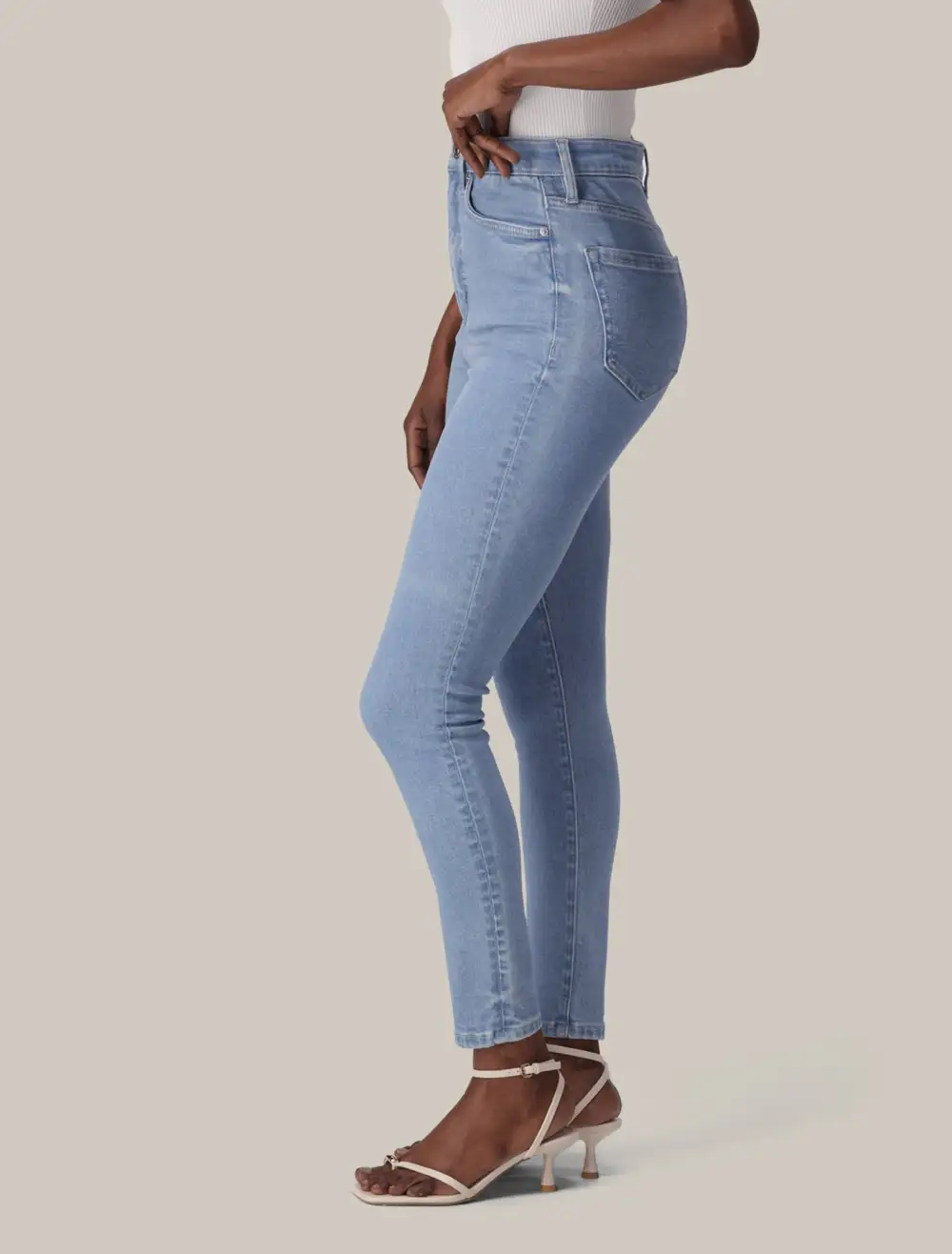 Light Wash High-Rise Skinny Jeans