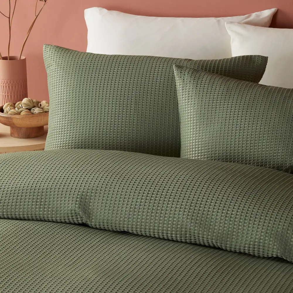 Refined Bedroom Waffle Textured Plain Duvet Cover Set
