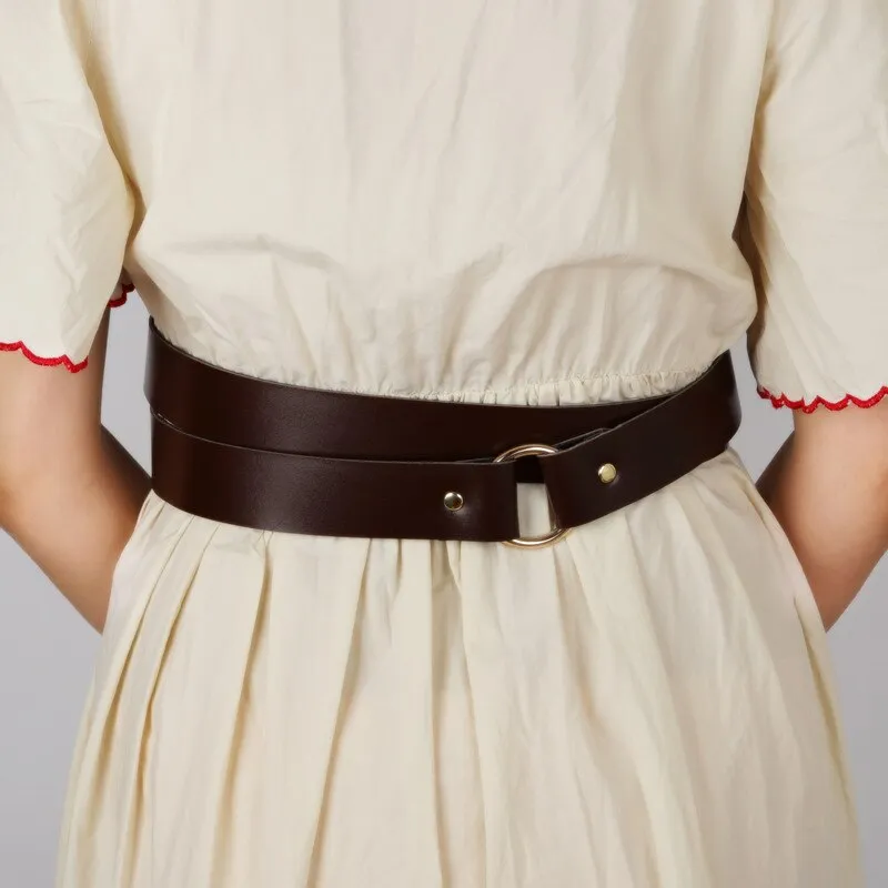 Bold Ring Detail Buckle Belt