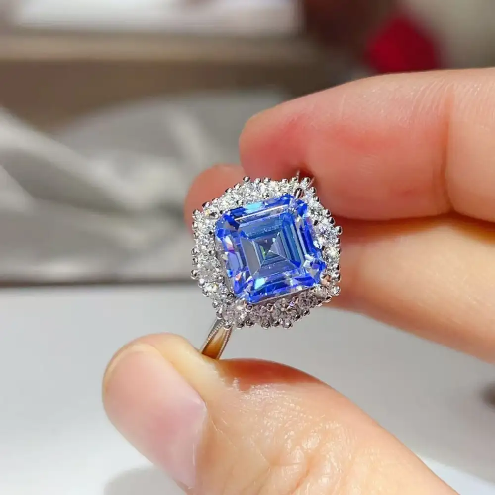 Airy Moissanite Ring
