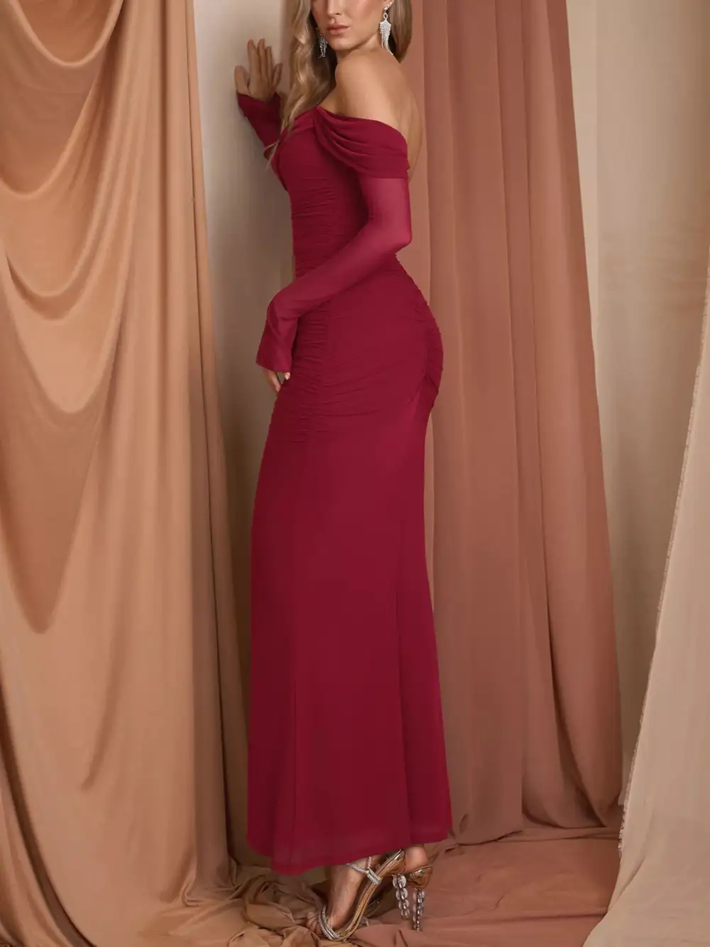 Relaxed Shape Ruched Maxi Dress