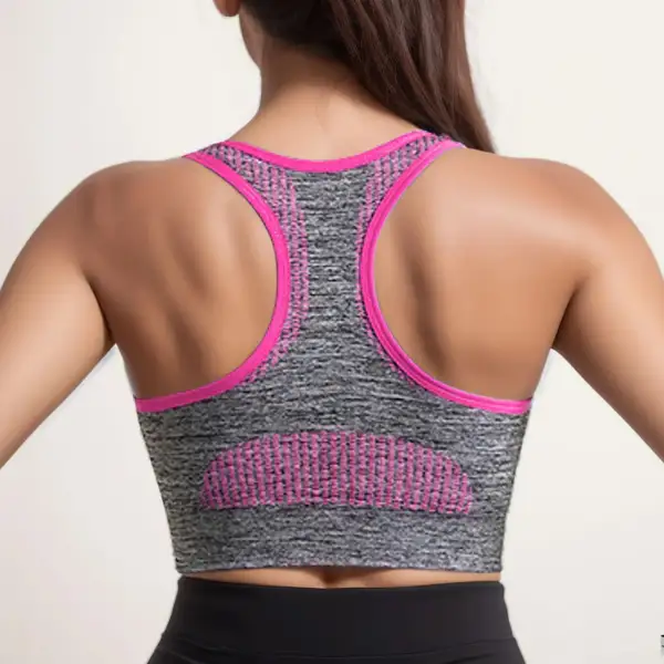 Classic Fitted Round-Neck Sports Bra