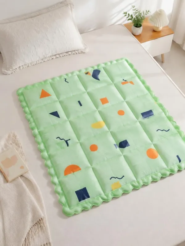 Geometric Abstract Pattern Cooling Mat