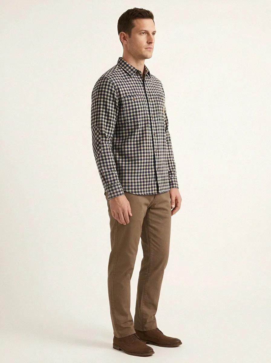 Men's Leaf-Embroidered Button-Pocket Plaid Flannel Shirt