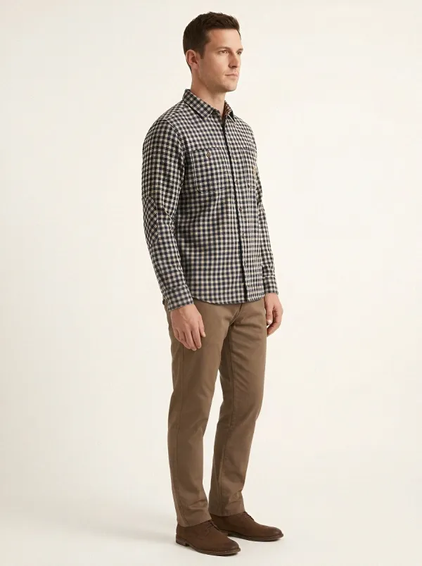 Men's Leaf-Embroidered Button-Pocket Plaid Flannel Shirt