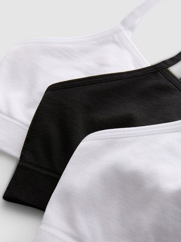 7-15yrs | 3pk Seamless Spaghetti Strap Cropped Tops detail 1