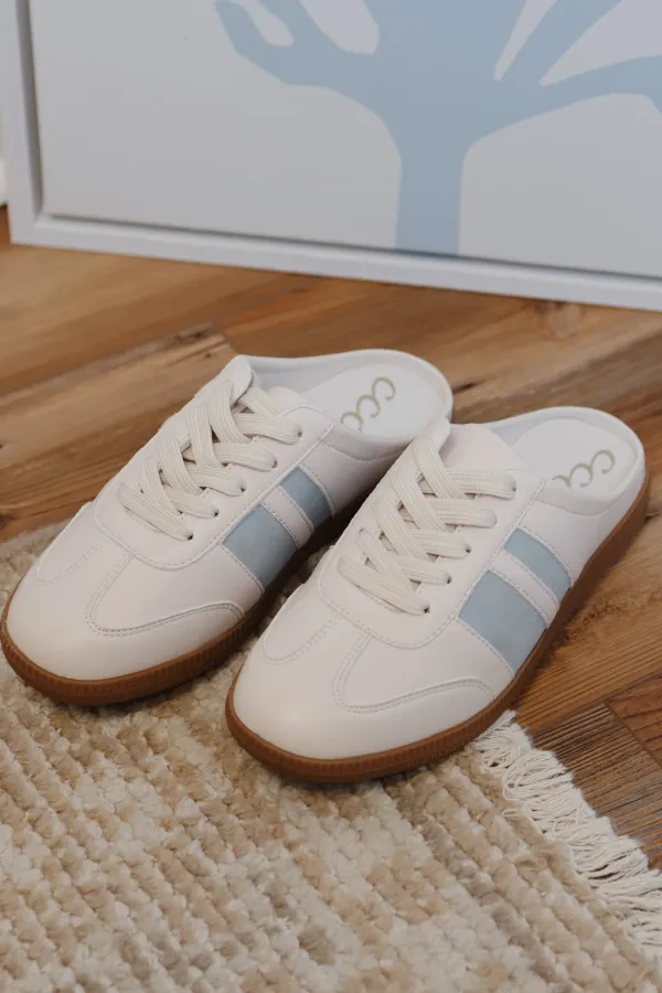 Lace Up Contrast Detail Casual Sneakers