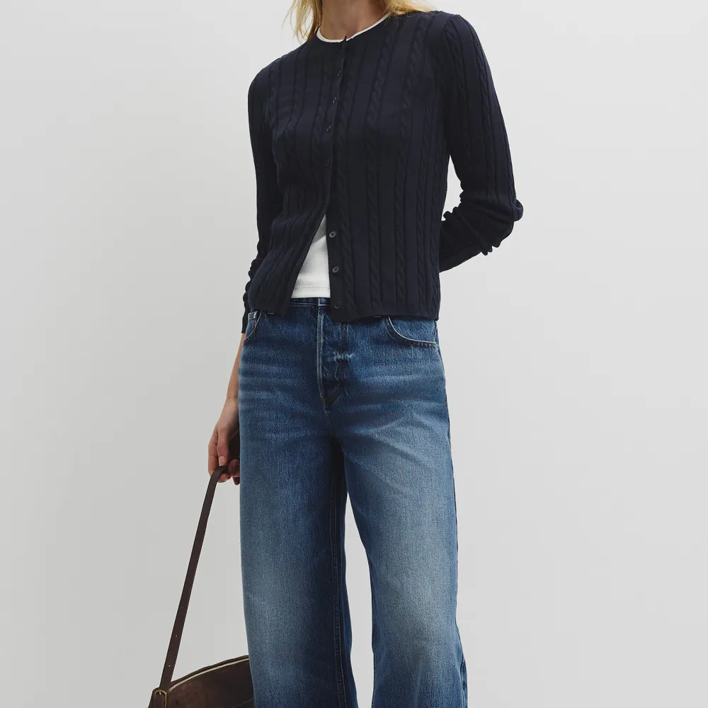 Women's Cable Knit Cardigan