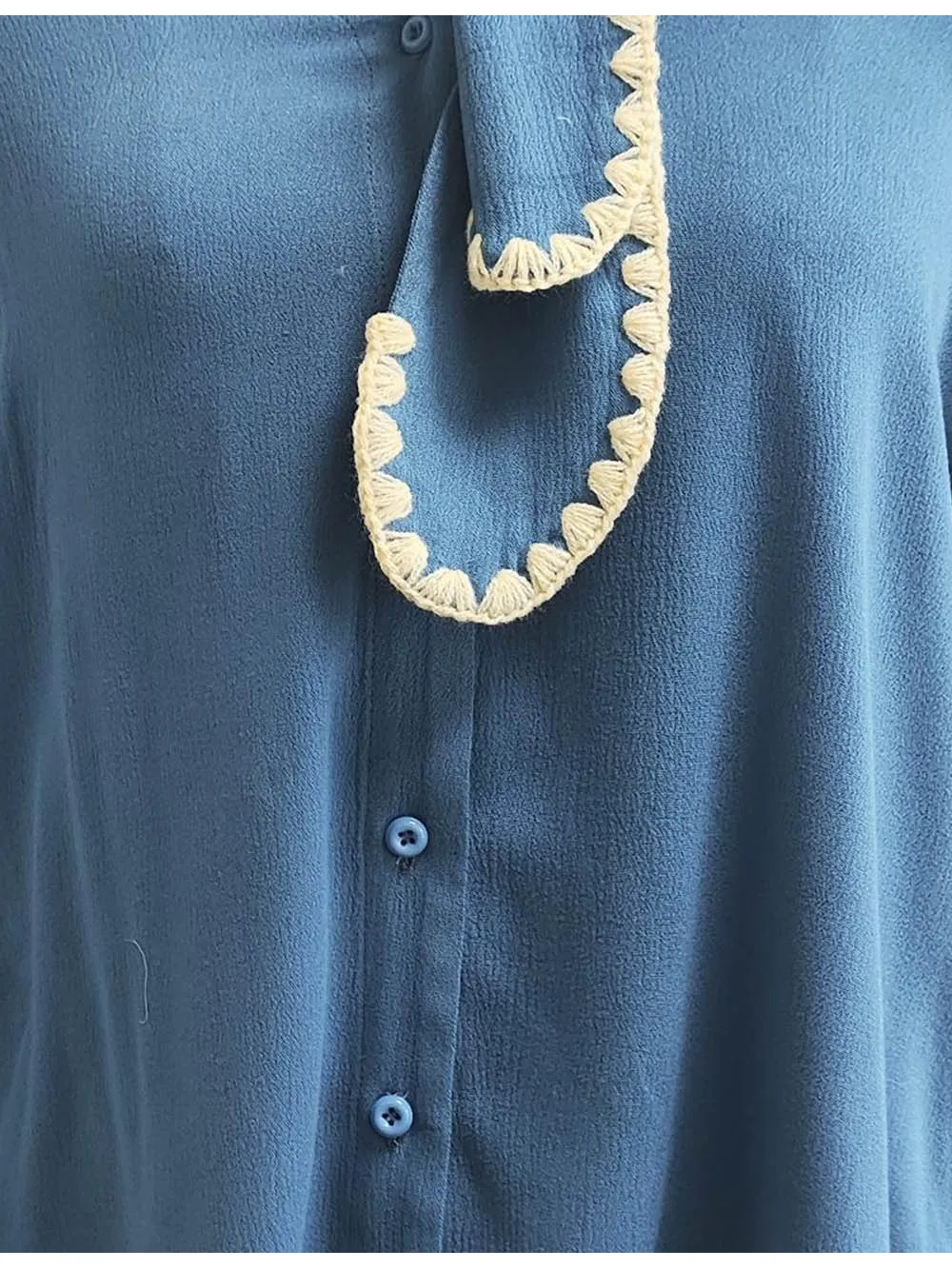 Color Block Neck Button Front Long Sleeves Top