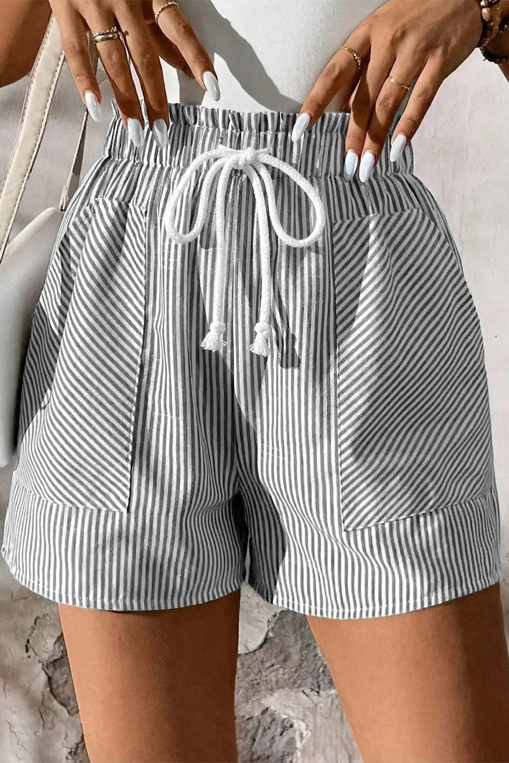 High-Waist Elastic-Waist Pocketed Cotton Casual Shorts
