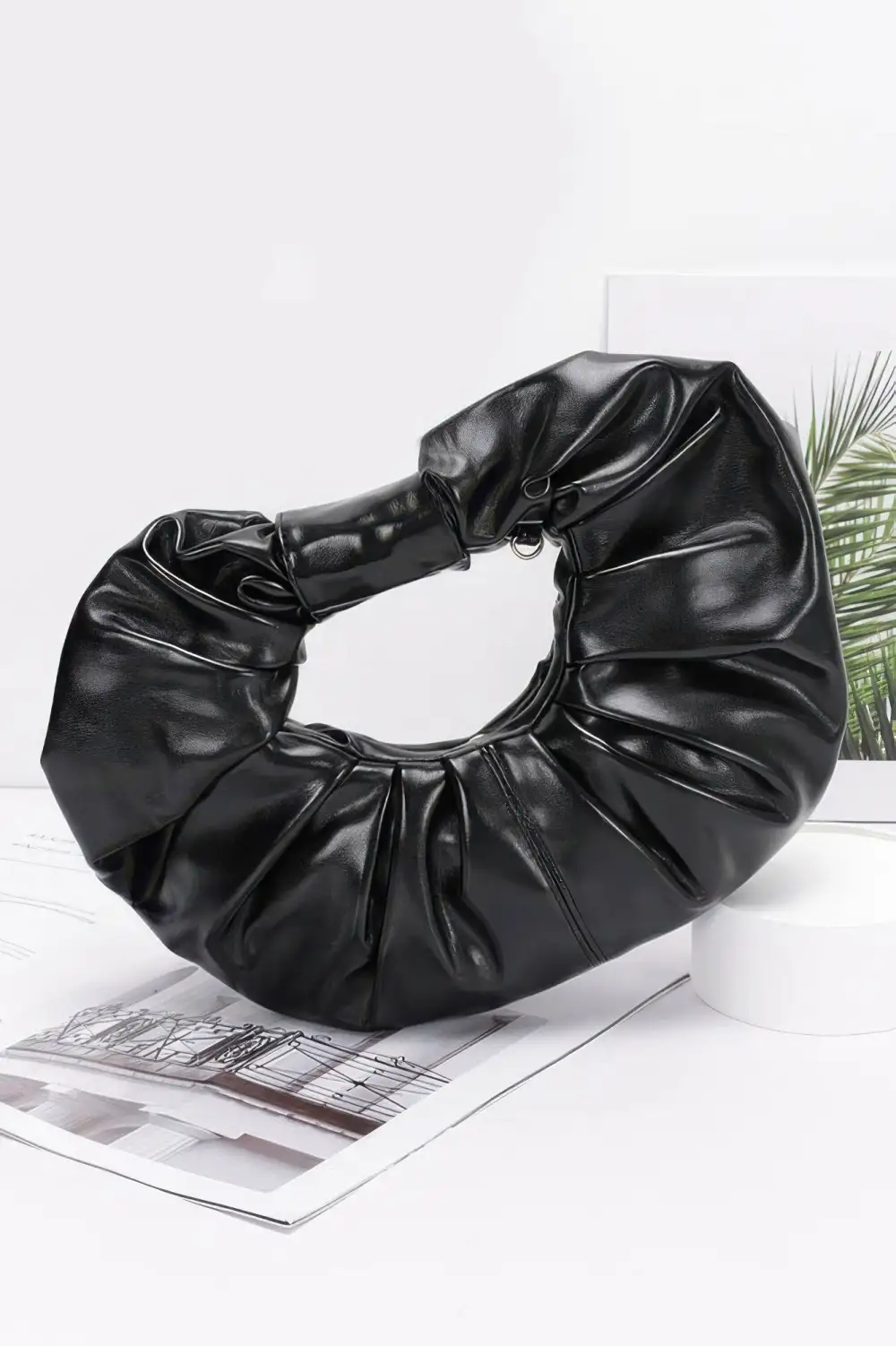 Hobo Bag with chain
