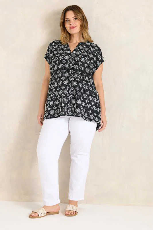 Black Broderie Short Sleeve Shirt detail 1