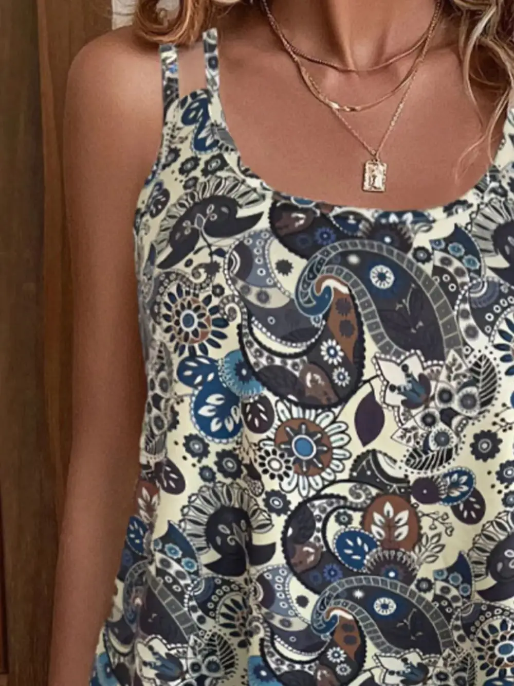 Paisley Round Neck Tank