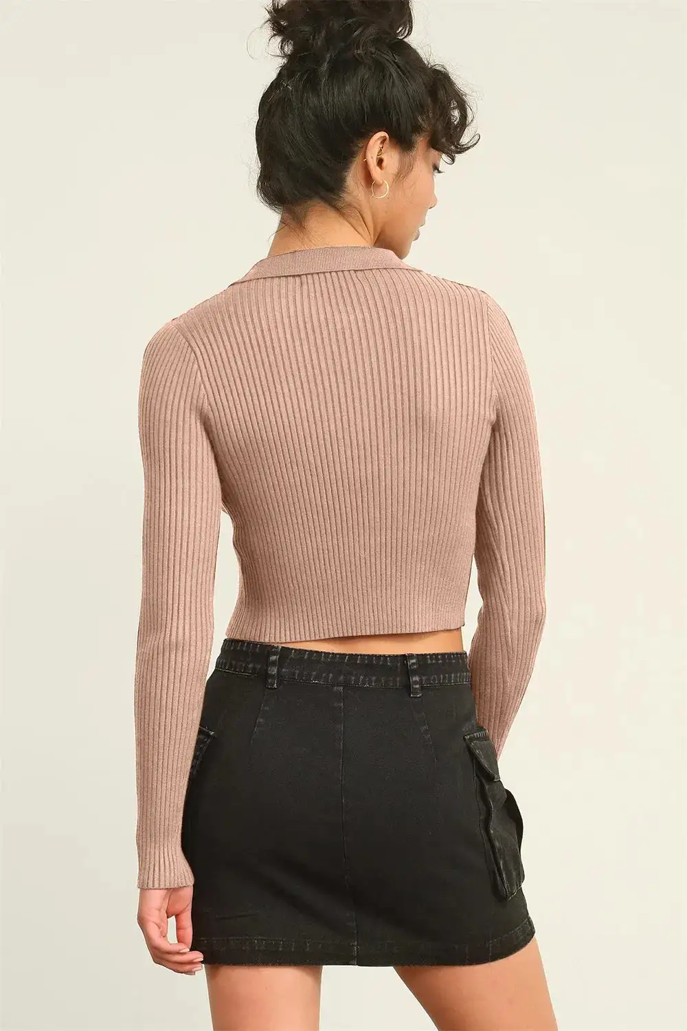 Cropped Ribbed Knit Cardigan