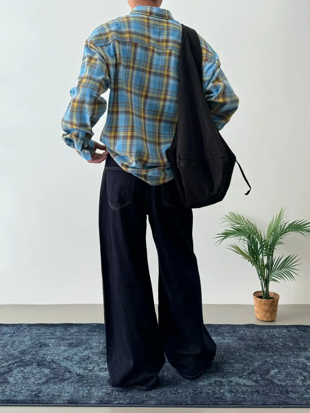 Buttoned Casual Wide Leg Jeans