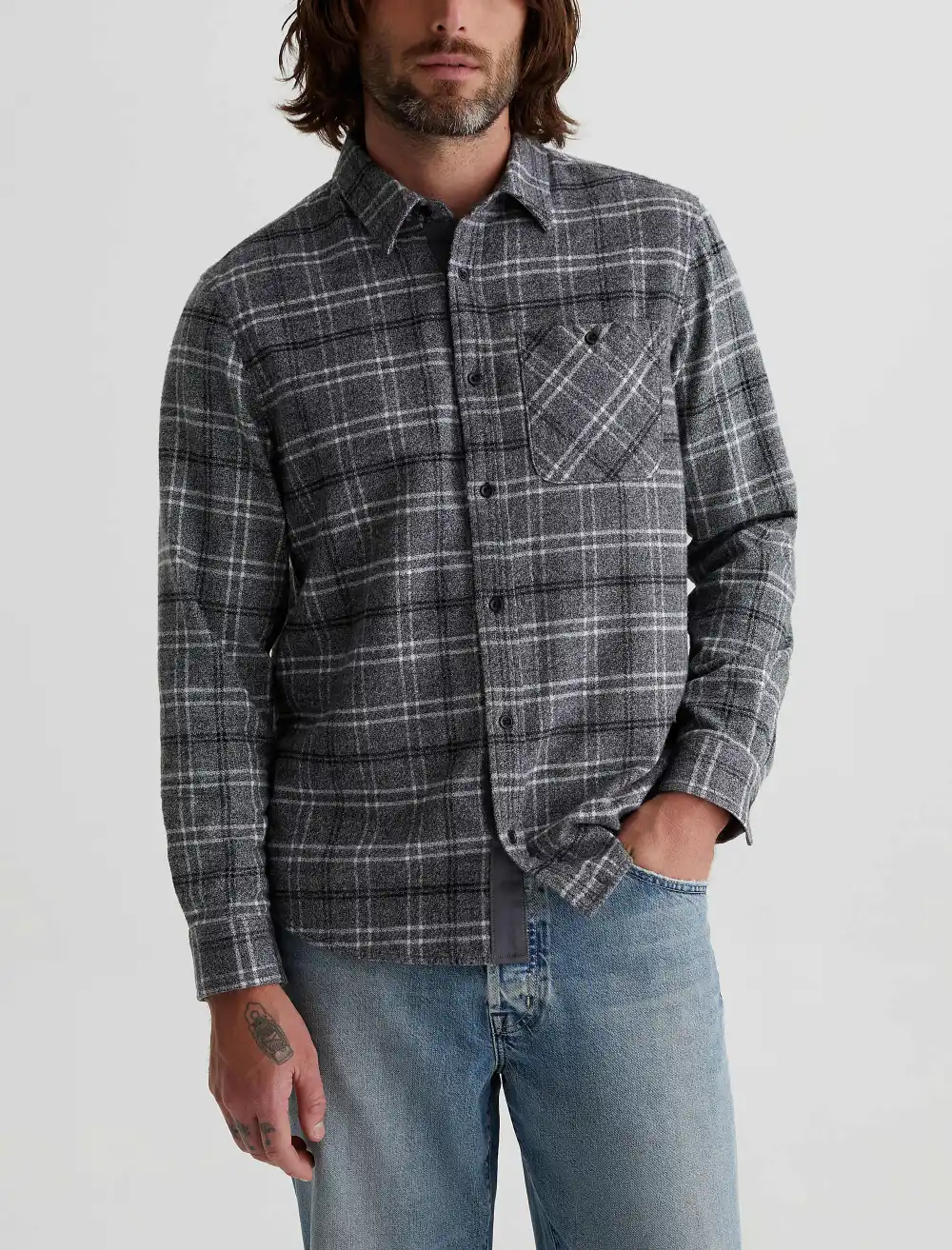 Men's Point Collar Button-Up Shirt