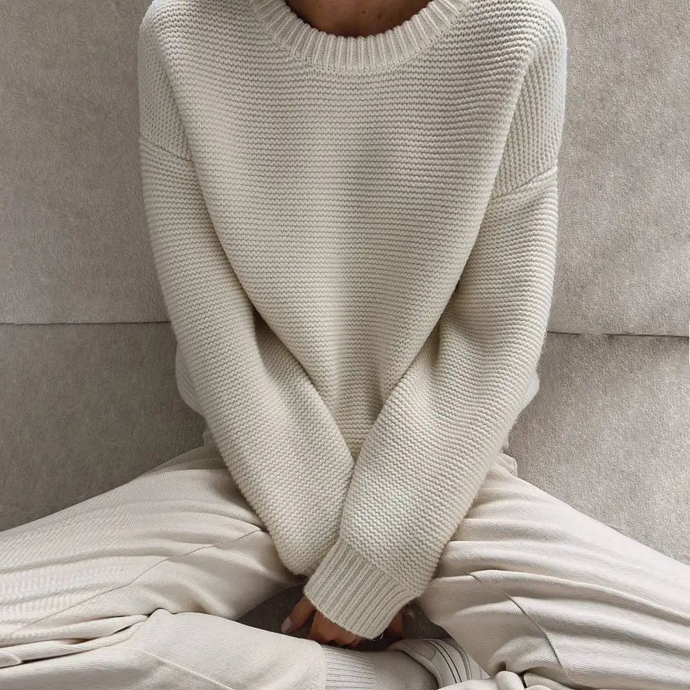 Artful Women's Knit Round-Neck Sweater