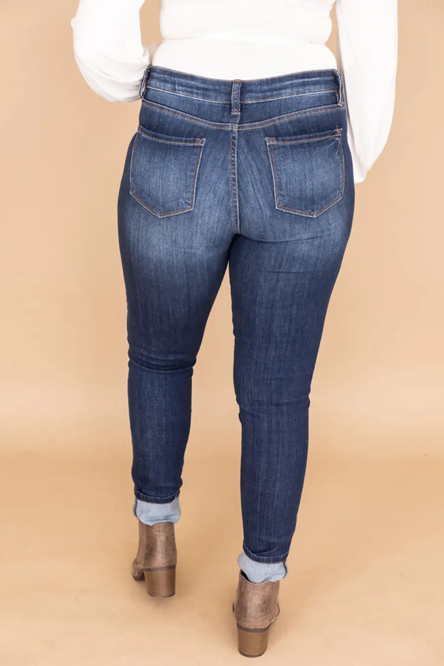 Stylish Dark Wash Skinny Jeans