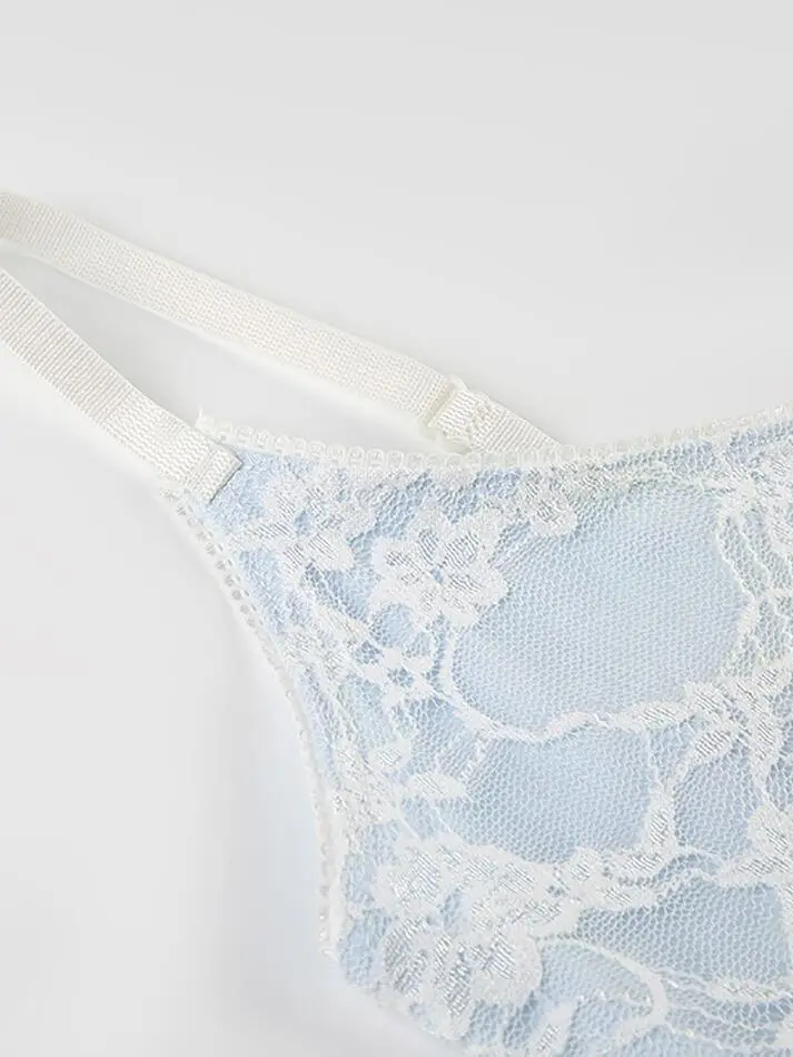 Lace Slim-Fit Tank Top