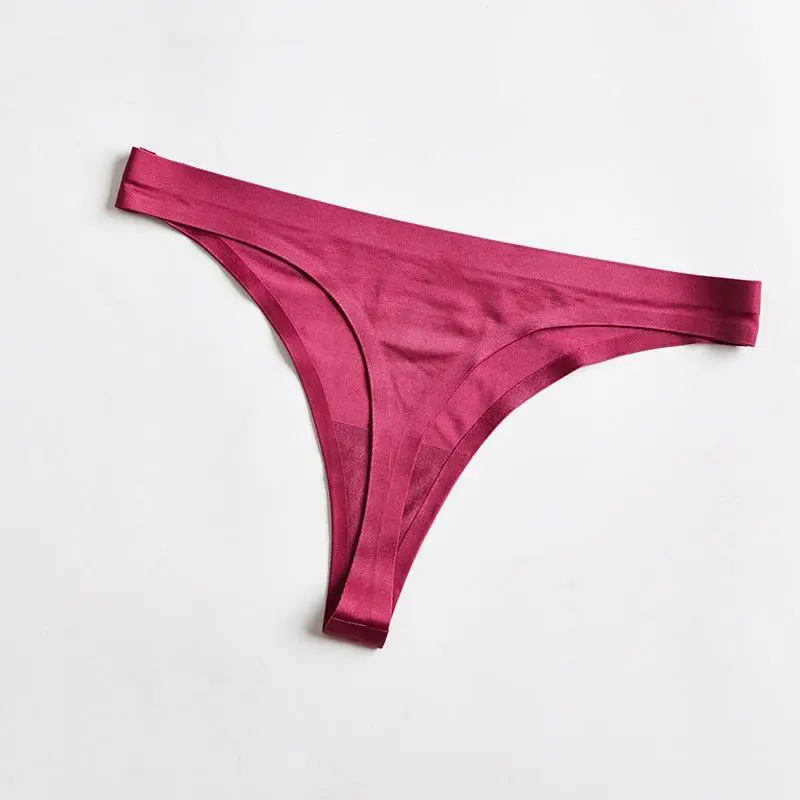 Modern Classic Seamless Thong