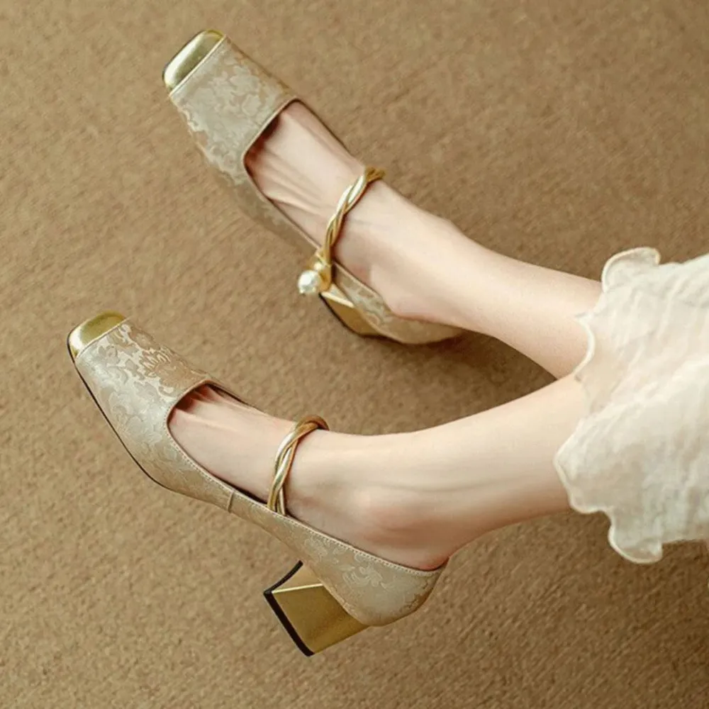  Refined Orthopedic Heels Apparel