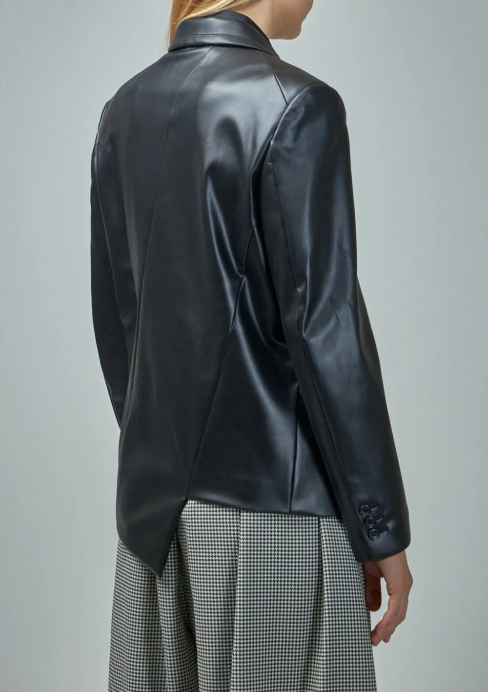 Lightweight High-Collar Jacket
