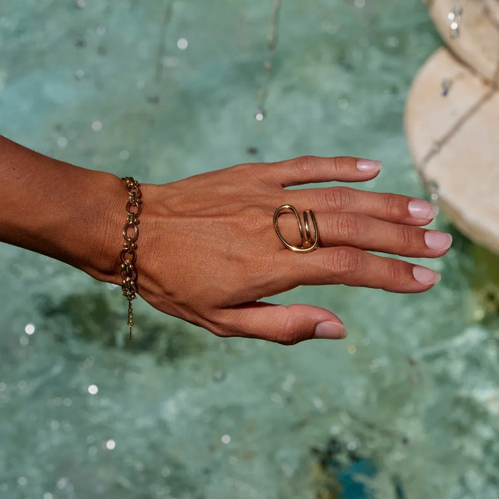 Twisted Wave Ring
