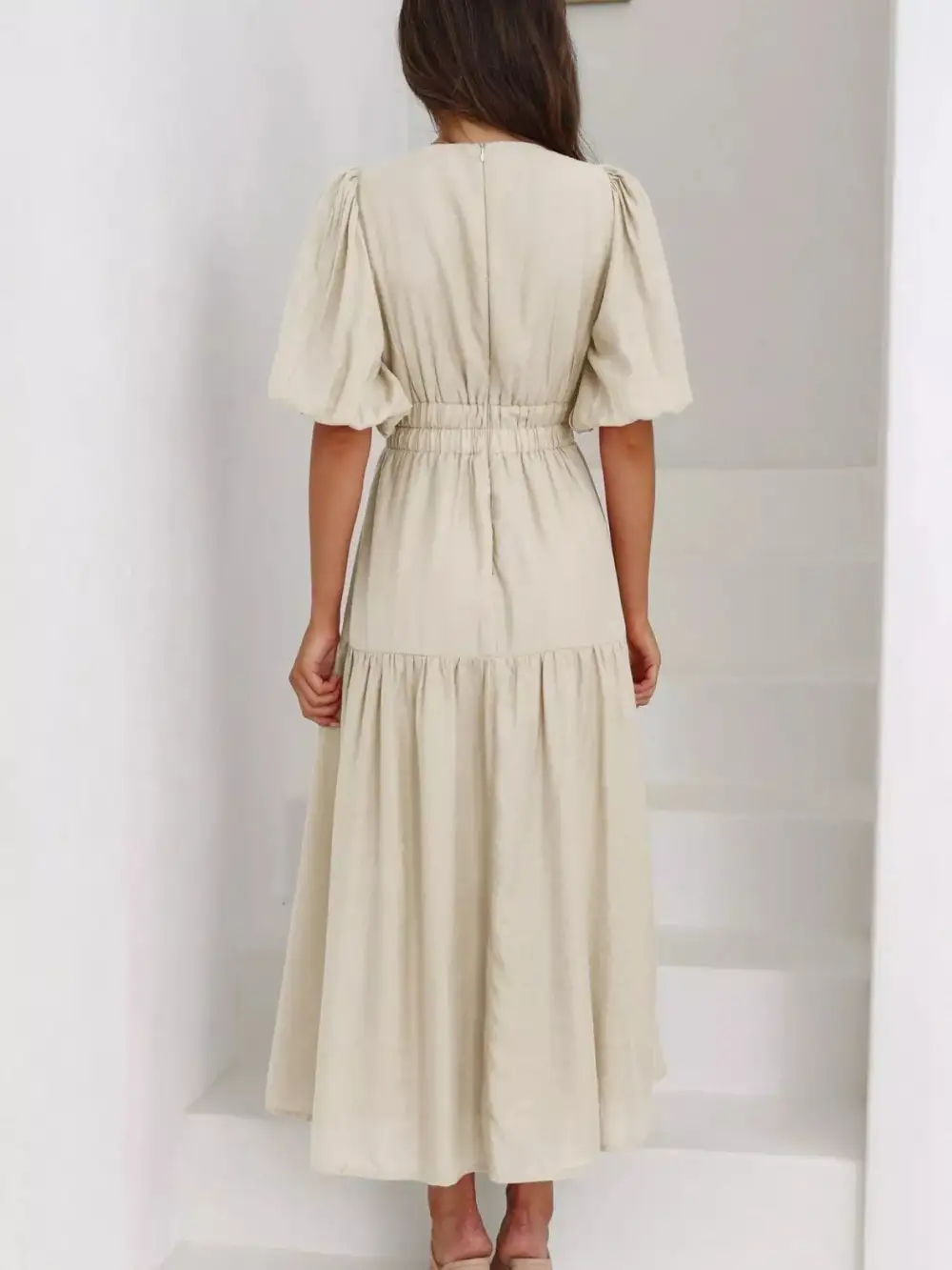 Everyday V-neck Puff Sleeve Midi Dress