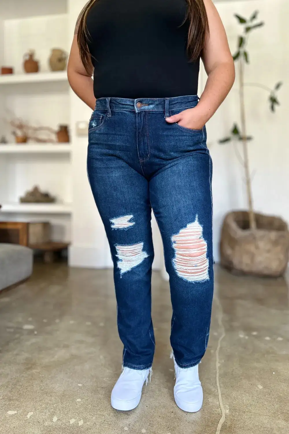 Everyday High Rise Raw Hem Straight Leg Jeans