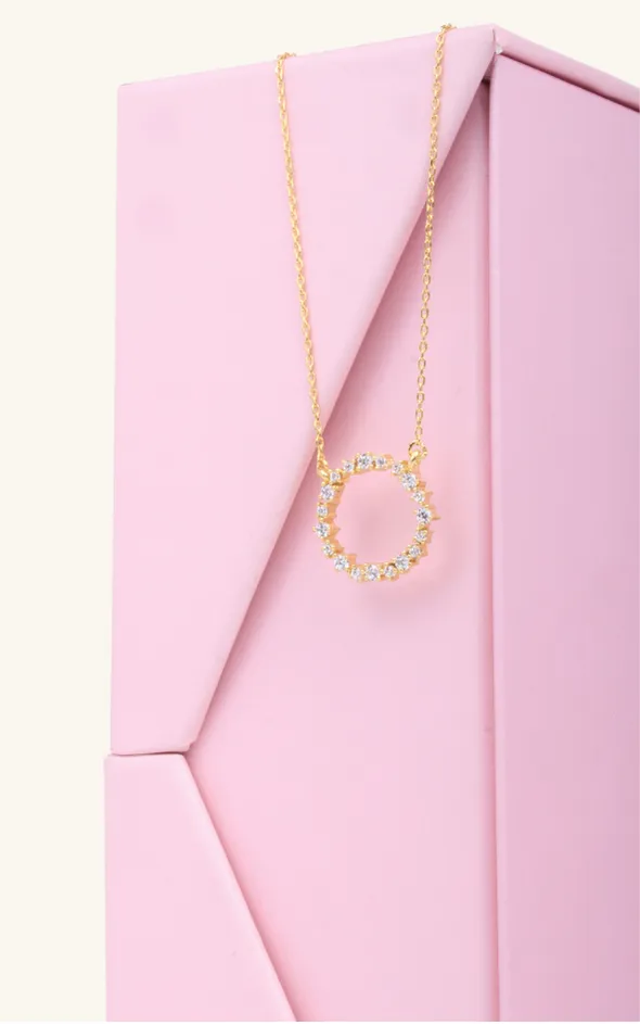Sparkling Round Necklace