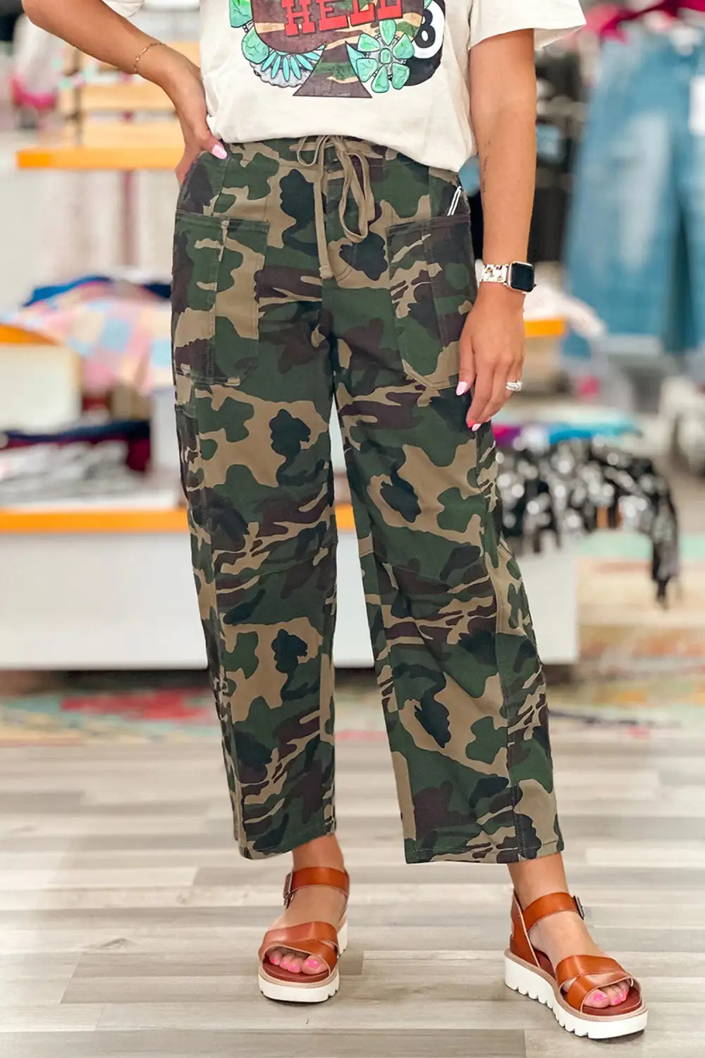 Women's Camouflage Print Drawstring Patch Pocket Ankle Length Jeans