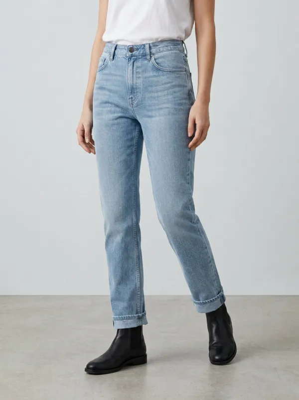 Minimal High-Rise Women's Straight-Leg Jeans