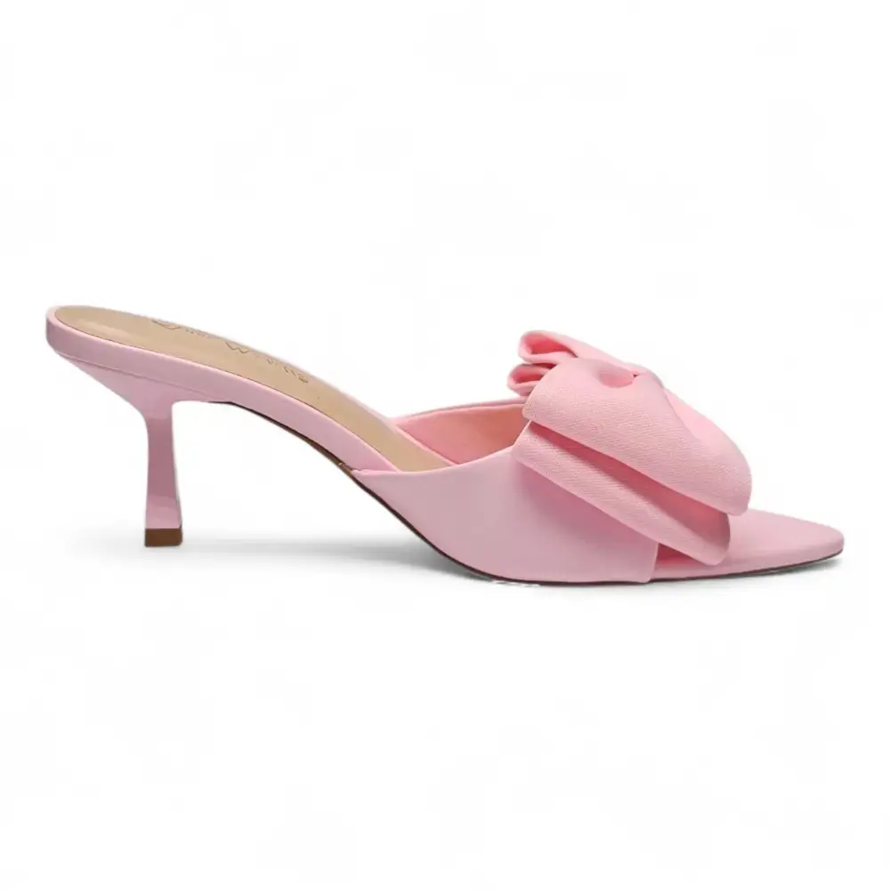 Bermuda Bow Kitten Heel
