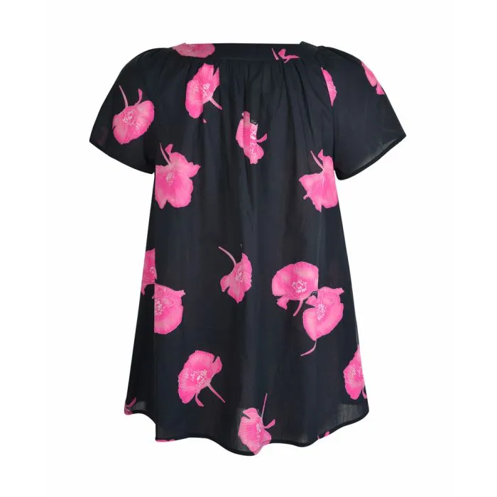 Women's Relaxed Short Sleeve Shirt