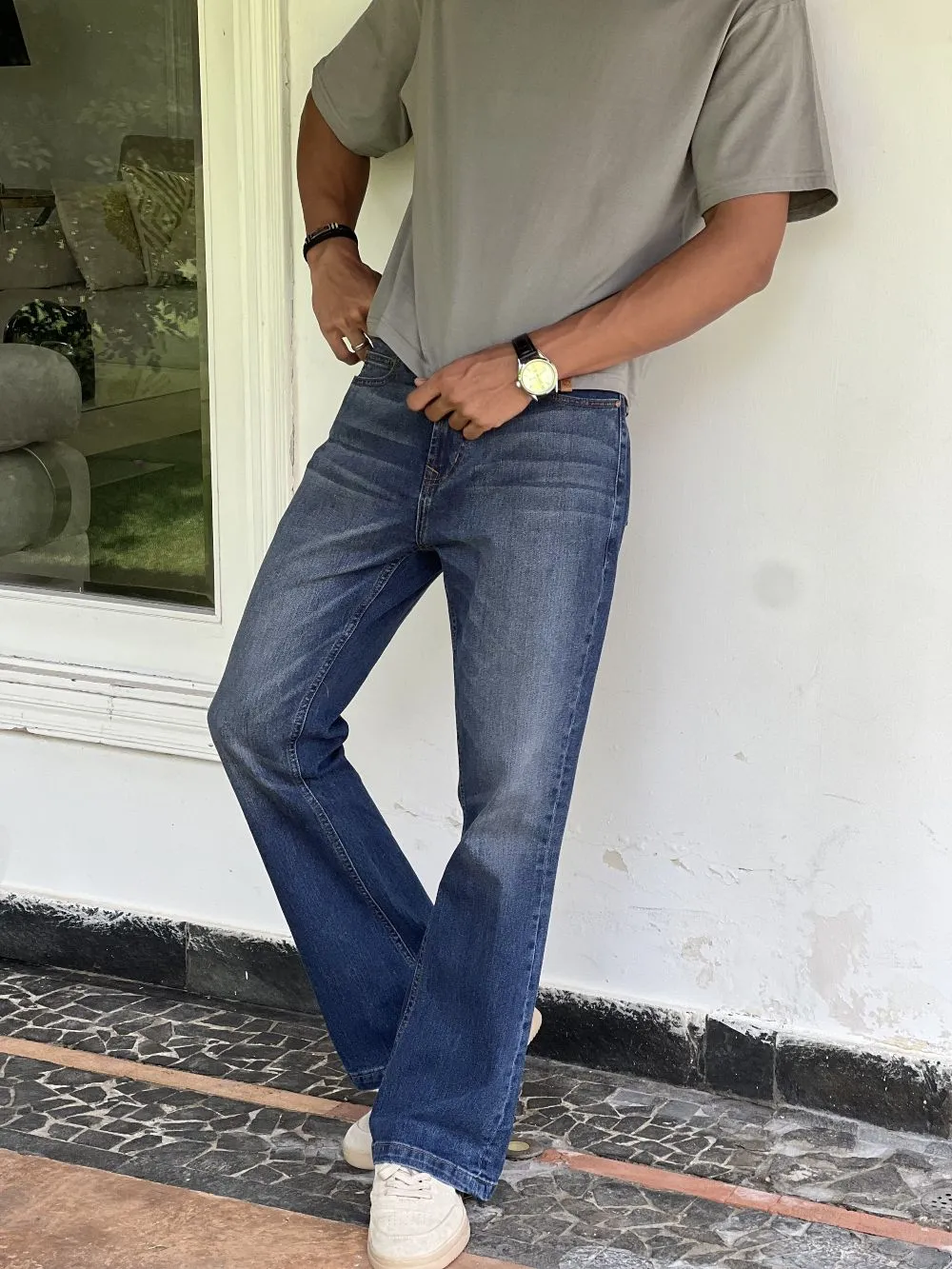 Relaxed-Fit Mid-Rise Bootcut Jeans