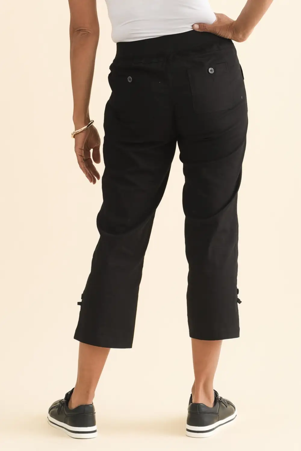 Mid Rise Cargo Pants With Drawstring And Elastic Waist