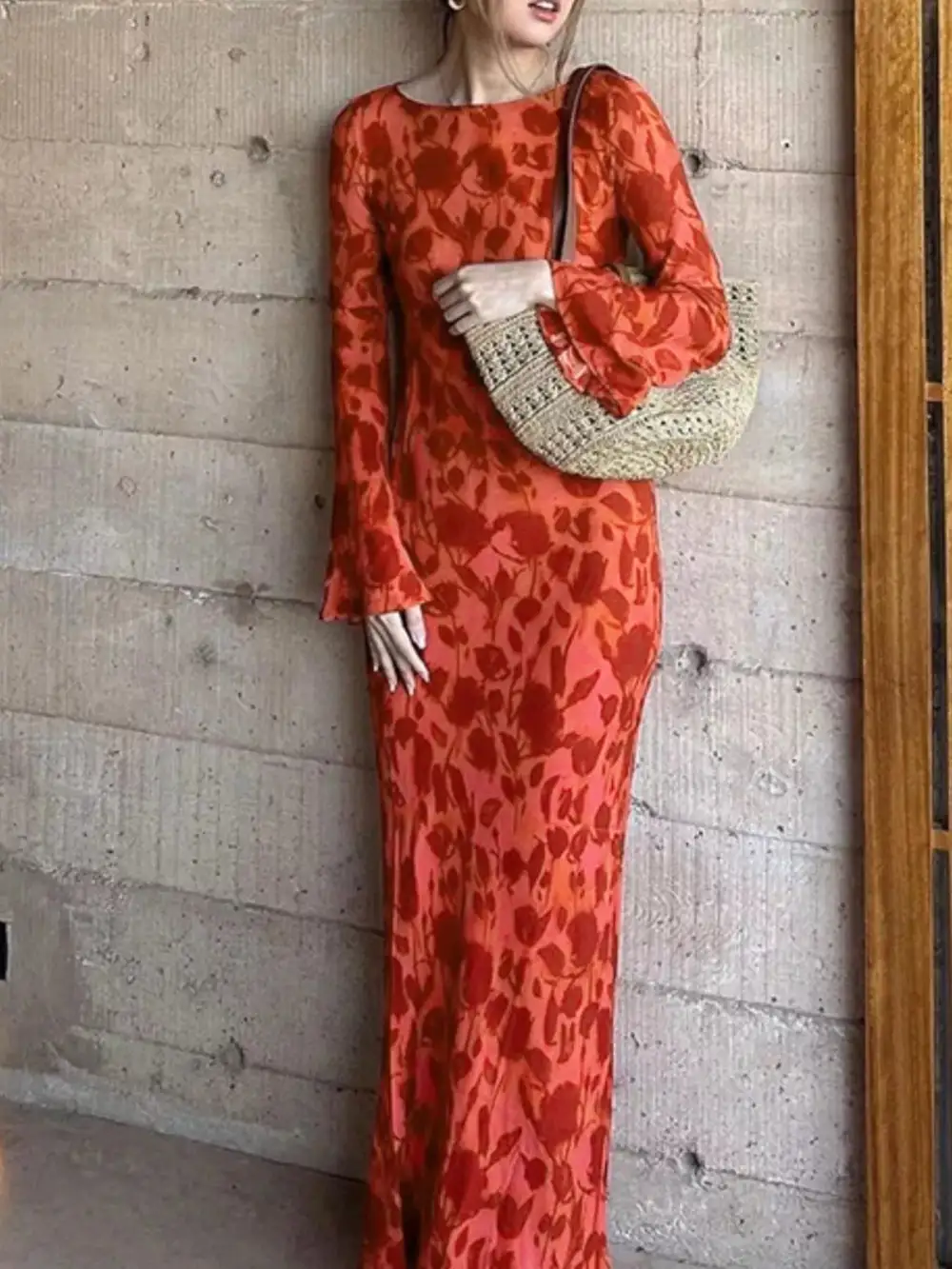 Textured Detail Floral Printed Maxi Dress