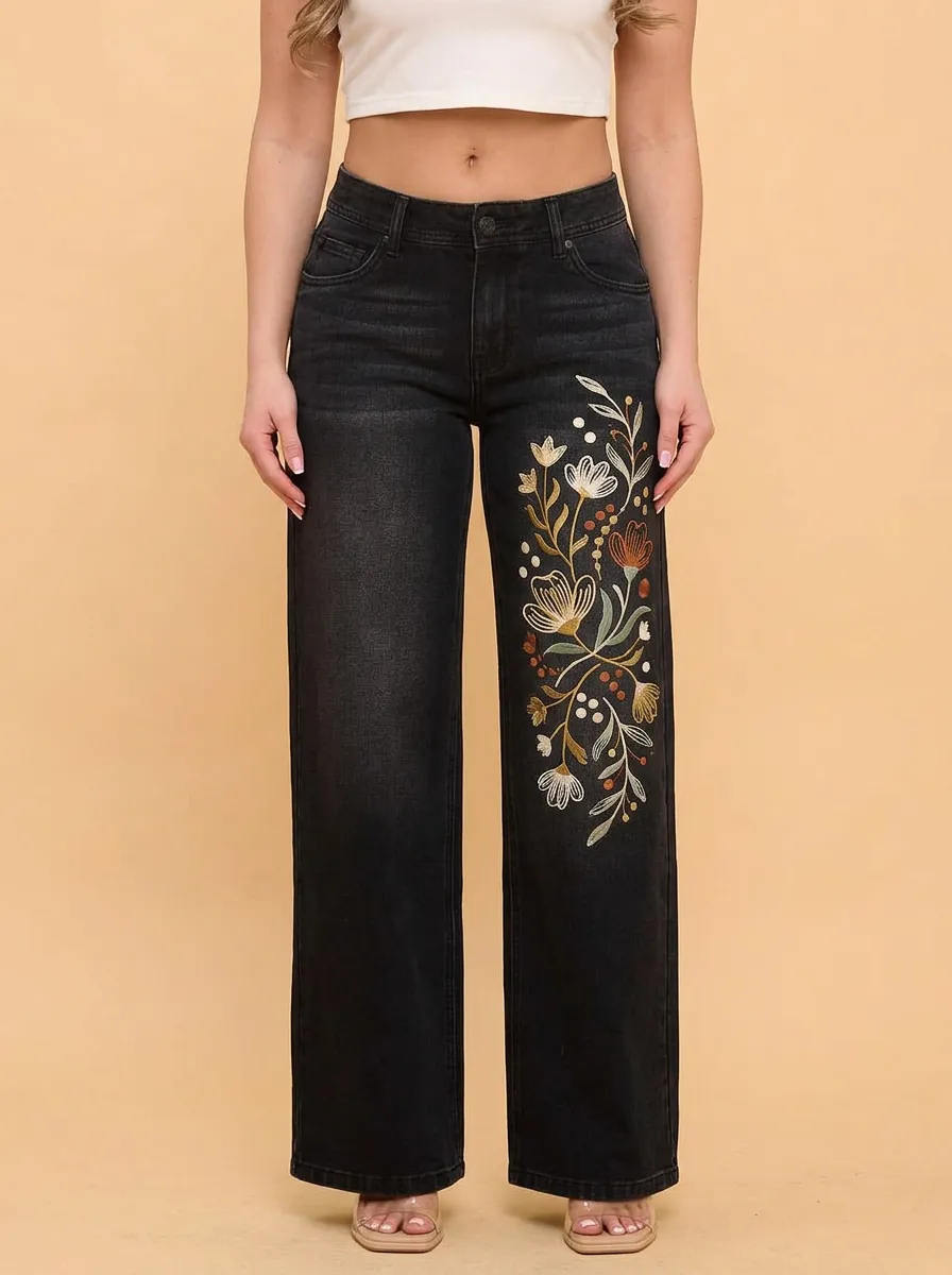 Women's Botanical Front-Thigh Embroidered Stretch Jeans