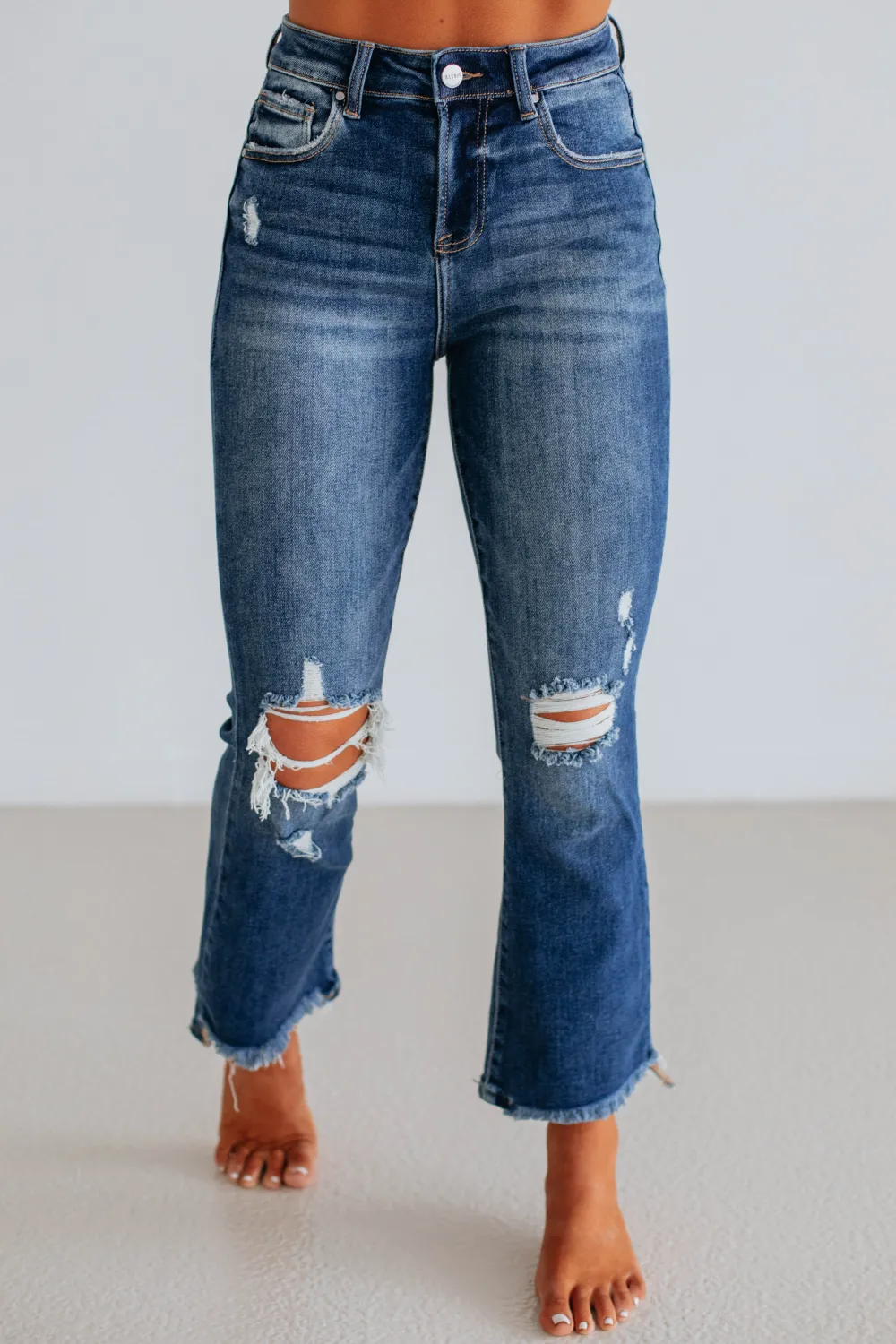 Women's Straight Leg Flared Leg Raw Hem Jeans