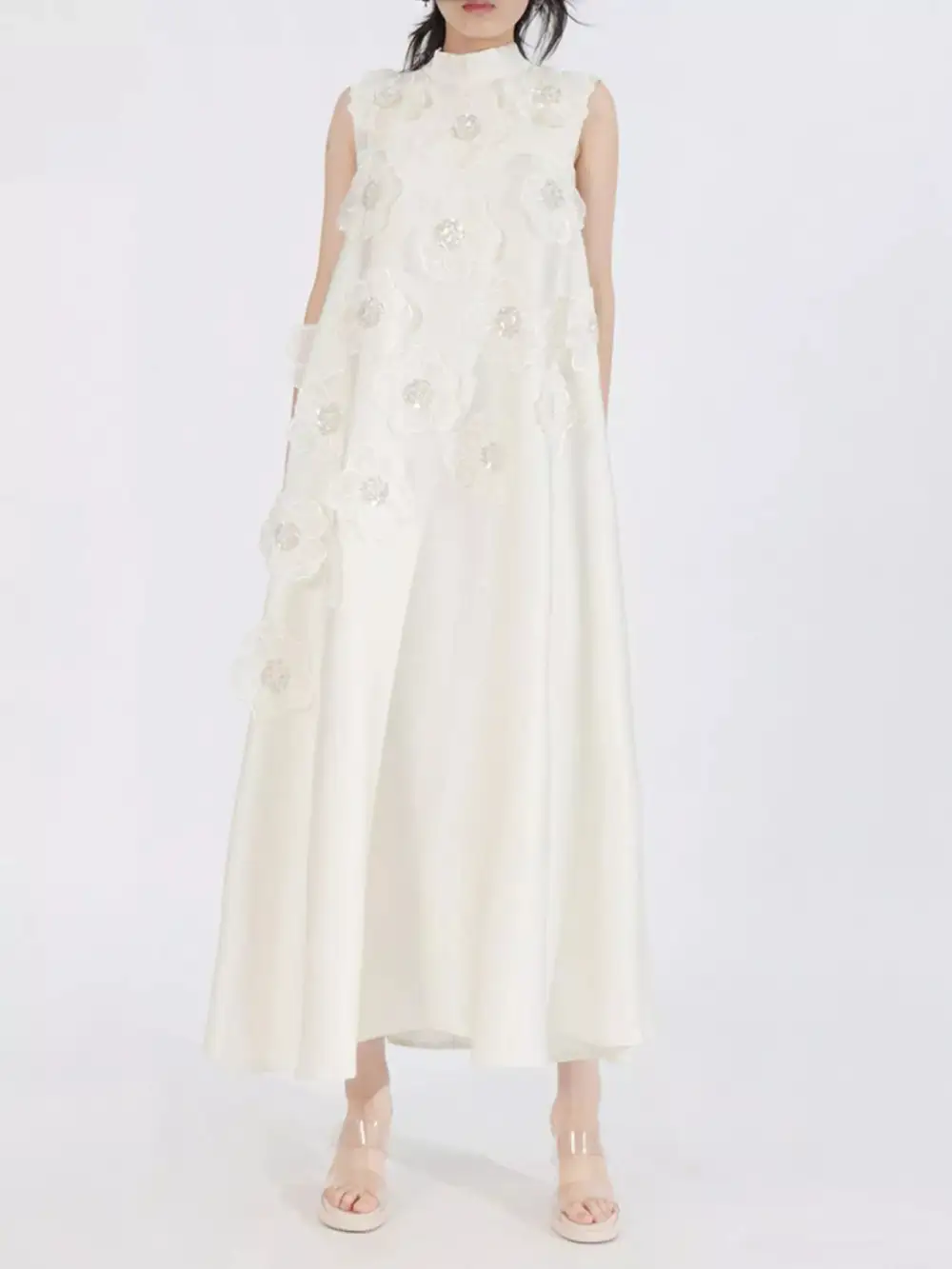 Floral Embellished Sleeveless Maxi Dress