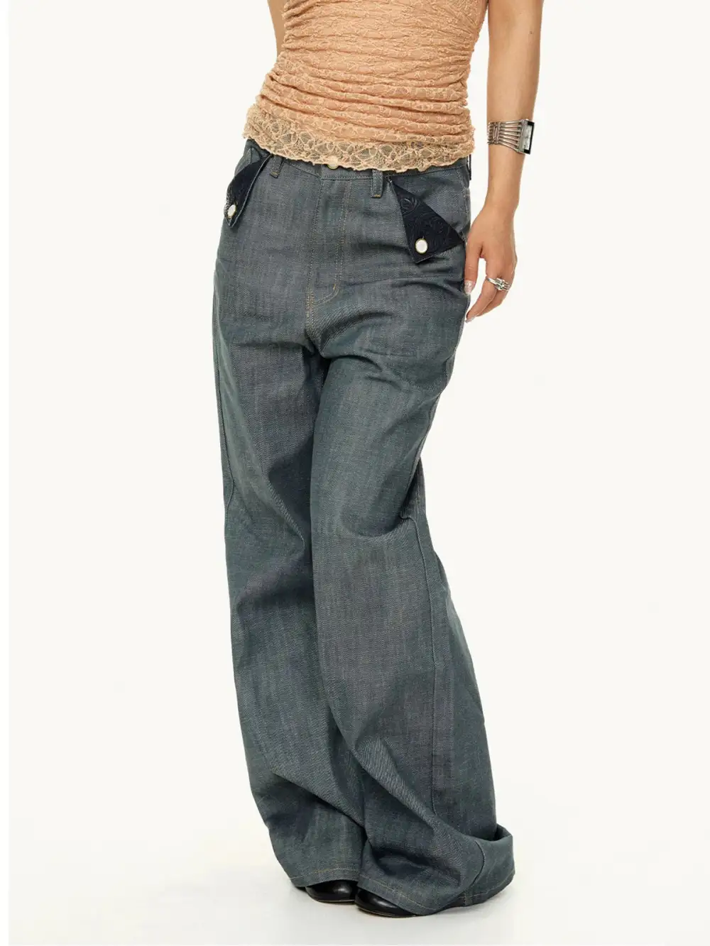 Everyday Distressed Jeans