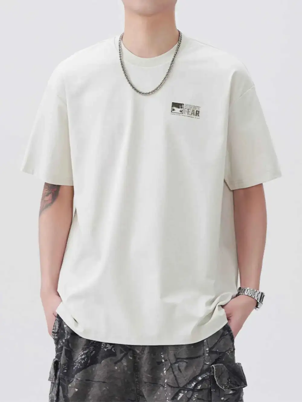 Polished Round Neck Short Sleeve T-Shirt