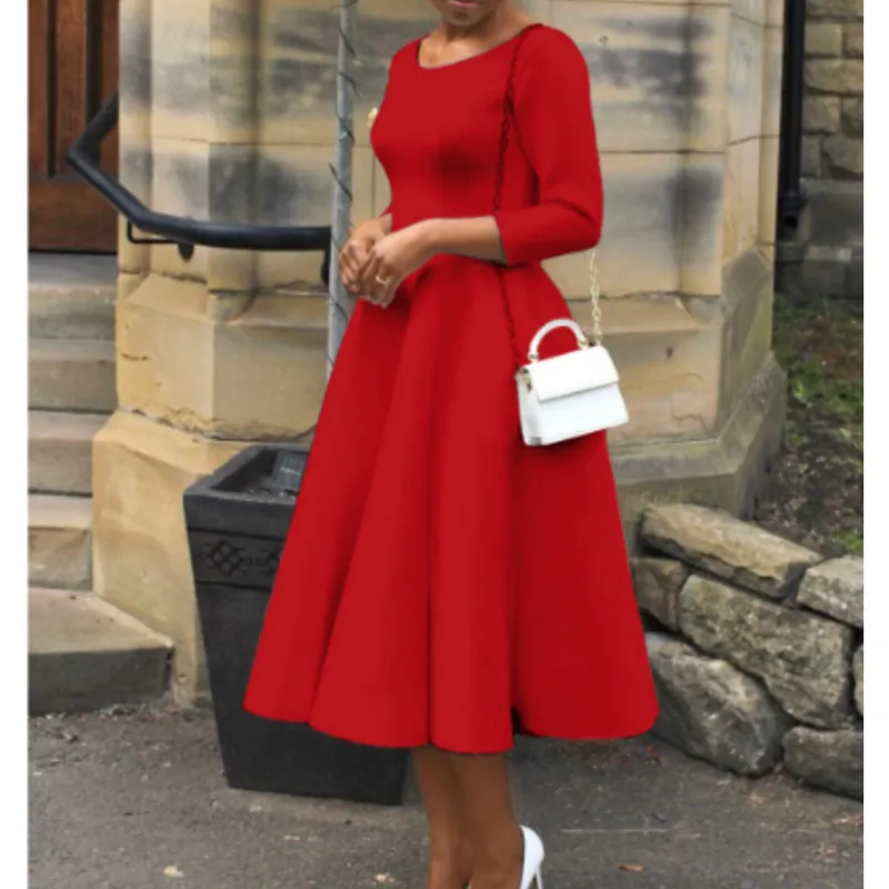  Line Midi Dress