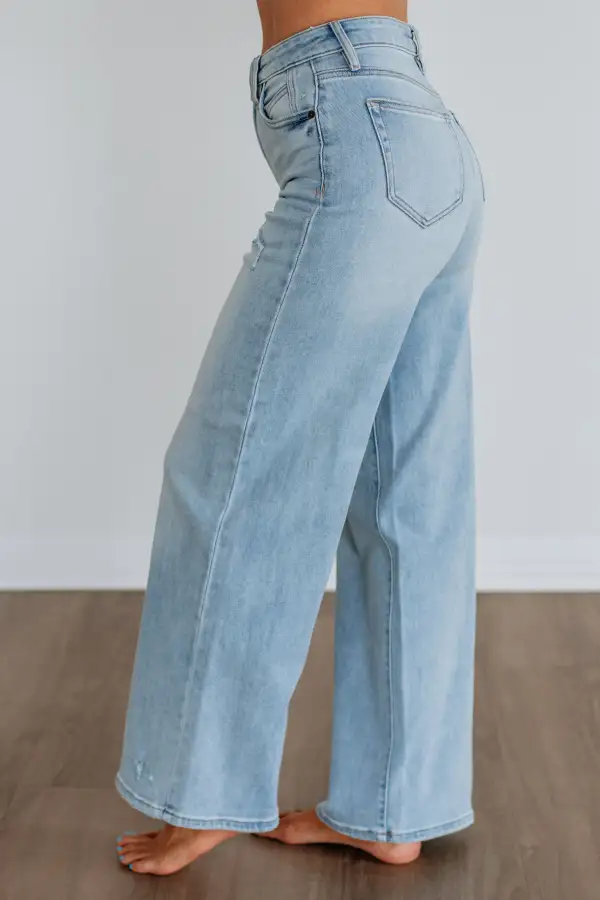 Women's High Rise Wide Leg Relaxed Fit Jeans