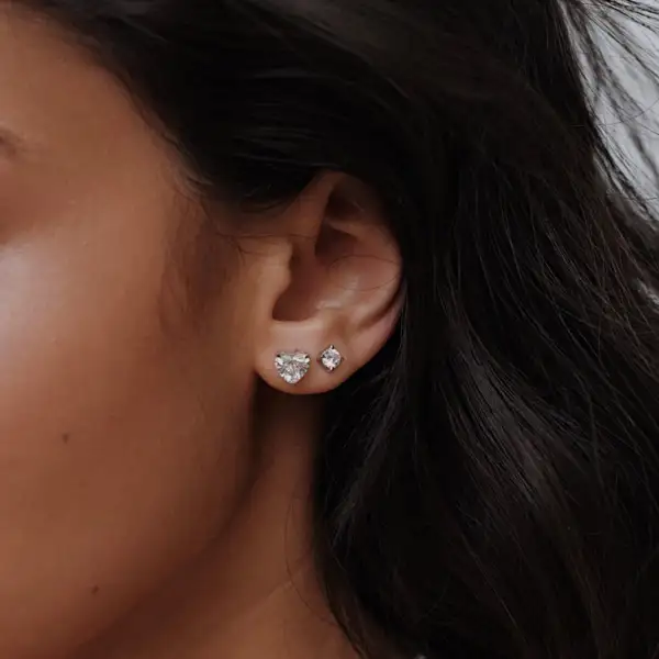 Diamond Solitaire Heart Earring